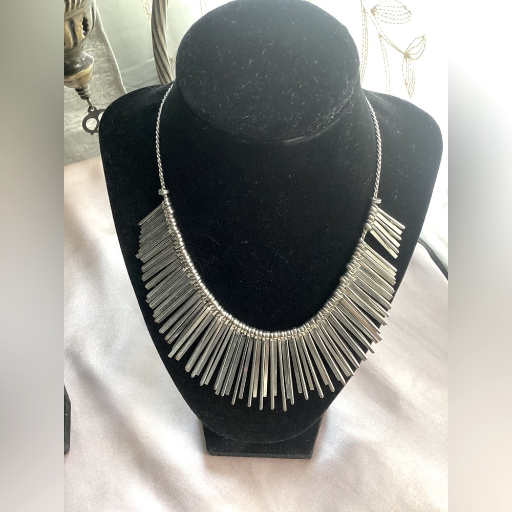 Lot of 2 Beautiful pieces great for dressing up